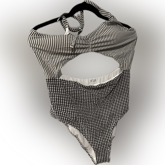 aerie Other - Women’s Plaid and Stripes Black and White Bathing suit Aerie XL Long one piece